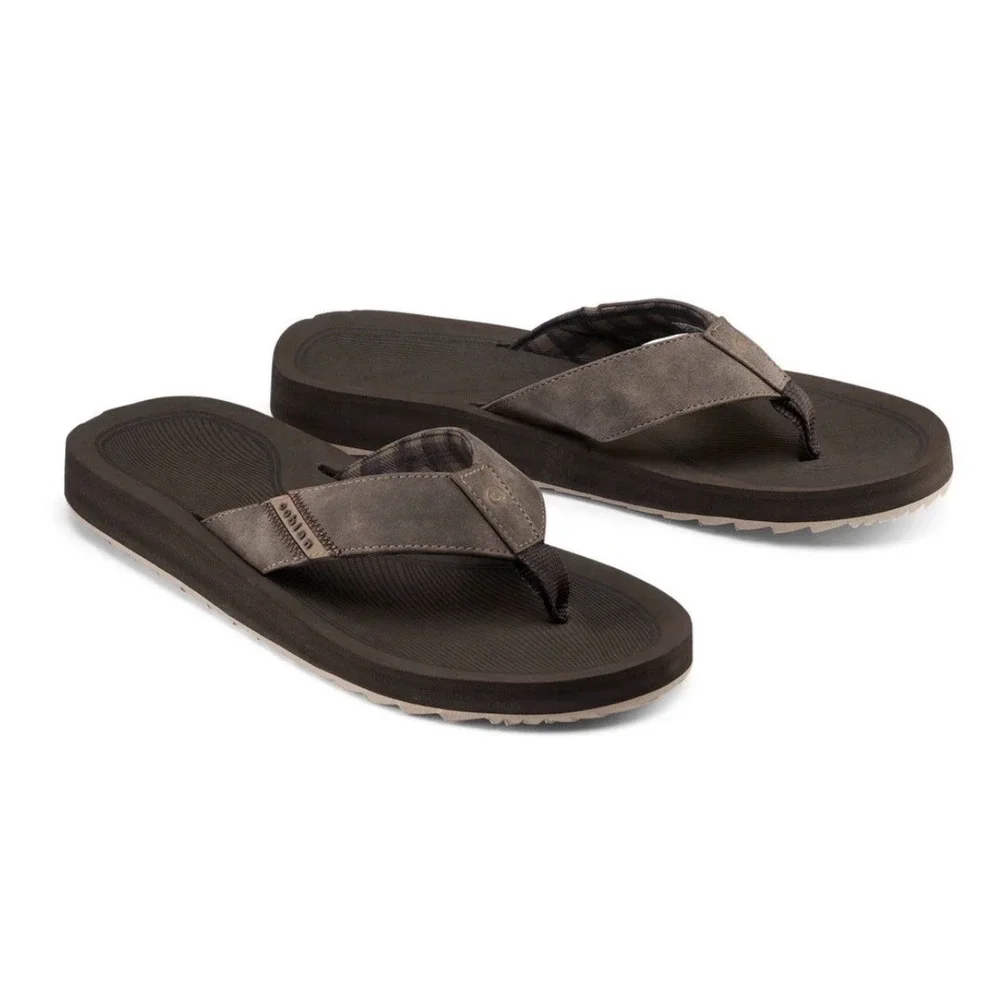 NEW Cobian Men's ARV 2 TREK AVT20-201 Size 8 Flip Flop Sandal Brown Chocolate